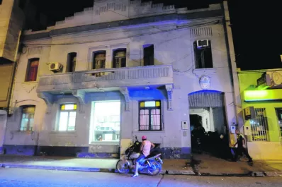 En lugar de llevar una denuncia a la fiscalía,  los policías se la habrían entregado al acusado