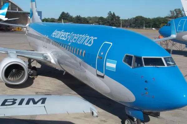 El Gobierno dictó conciliación obligatoria y no habrá paro del personal técnico de Aerolíneas y Austral