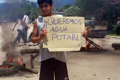 Hace 30 días que están sin agua en Los Pizarros