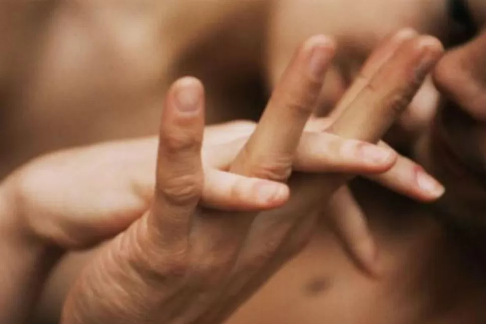 Según un estudio, el tamaño de los dedos delata si sos infiel
