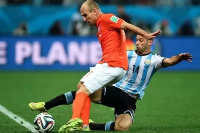 Robben y el recuerdo imborrable de su cruce con Mascherano