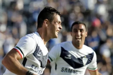 Un doblete de Caraglio llenó de alegría a Vélez