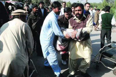 Hubo un atentado en Pakistán y  un ataque de EI en el oeste de Irak