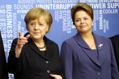 Merkel ratifica su alianza con Rousseff