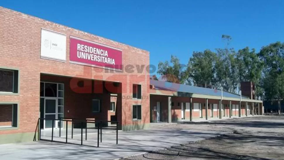 La Universidad de Santiago abre su residencia para estudiantes