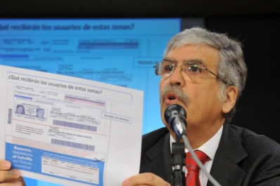 De Vido confirma que no habrá suba en la tarifa de la luz