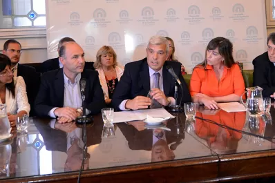 Desde el kirchnerismo criticaron a Pollicita por rechazar la invitación al Congreso