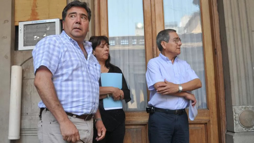 SIN ACUERDO. Bessone, Ruiz y Toledo volvieron a la Casa de Gobierno. ARCHIVO LA GACETA / FOTO DE JORGE OLMOS SGROSSO