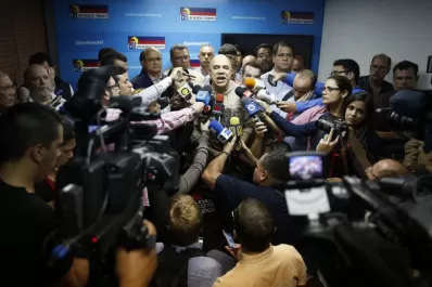 Recluyen al alcalde de Caracas en la cárcel donde está preso otro opositor