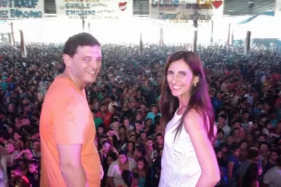 “El Guille” y “La Caro”, juntos en un acto multitudinario