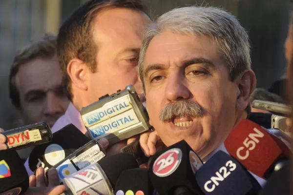 Aníbal Fernández criticó a los fiscales que convocaron a la marcha de homenaje a Nisman