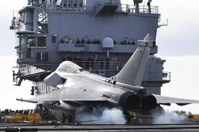 Un portaaviones francés para combatir al ISIS