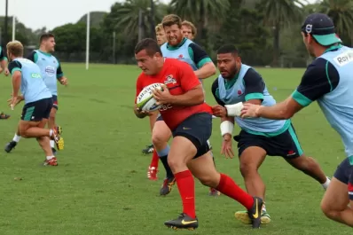 Pampas trabajó a la par de Waratahs, rival del viernes
