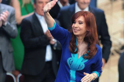 El sueldo bruto de Cristina Fernández supera los $ 100.000