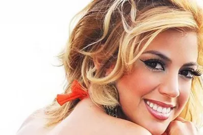 Laurita Fernéndez y Virginia Gallardo se toman una selfie sin maquillaje