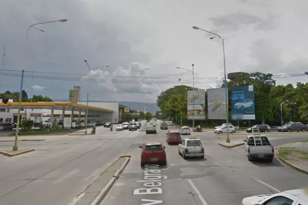 Un motociclista atropelló a un matrimonio: falleció la mujer