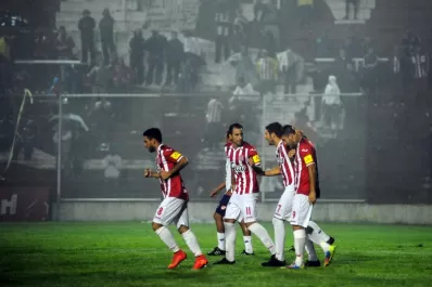 San Martín goleó 3-0 a “Antoniana” con una gran actuación de sus refuerzos