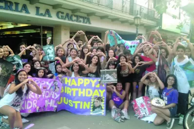 Que los cumplas muy feliz, Justin Bieber