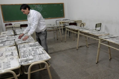 El Gobernador firmó el decreto de convocatoria a elecciones para el 23 de agosto