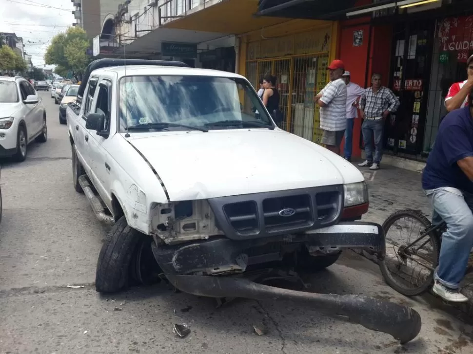SECUESTRADA. La camioneta quedó retenida en la comisaría de Concepción. foto enviada al WhatsApp de la gaceta