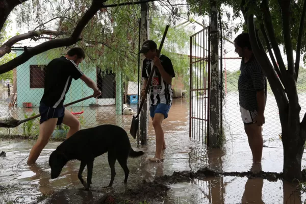 Ya son dos la víctimas mortales por las inundaciones en Santiago del Estero