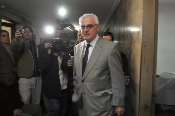 Comienza el juicio al juez Manlio Martínez, acusado de proteger a represores