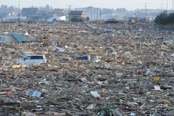 A cuatro años del tsunami que destruyó Fukushima, usarán las tierras como basurero nuclear