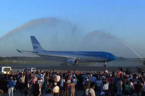 Cristina presentó el Airbus de Aerolíneas