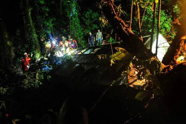 Al menos 49 personas murieron en un accidente en Brasil