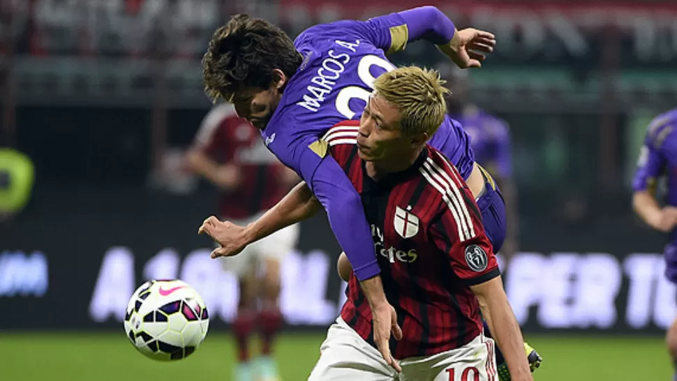 CON LO JUSTO. Fiorentina le ganó a Milan sobre la hora y avanzó en las posiciones. 