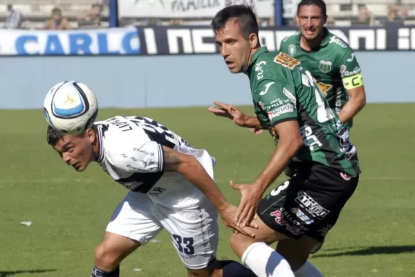 Gimnasia le ganó sobre la hora a Nueva Chicago, en El Bosque