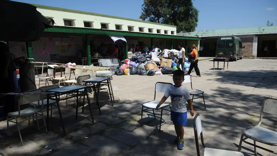 EN MONTEAGUDO. Las escuelas albergaron a los damnificados durante las inundaciones. ARCHIVO LA GACETA / FOTO DE OSVALDO RIPOLL