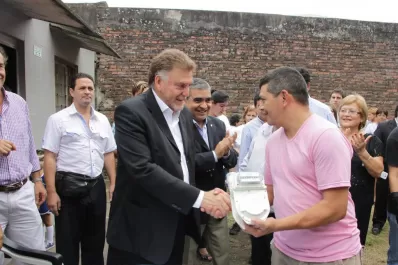 Amaya dice que “no entiende” la unión entre el PRO y la UCR