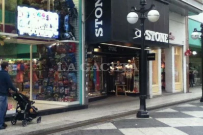 El comercio abrirá los feriados del 24 de marzo y 2 de abril