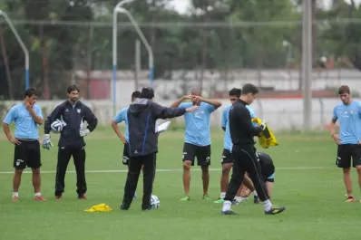En Atlético, el contrato de Lucchetti vence en junio