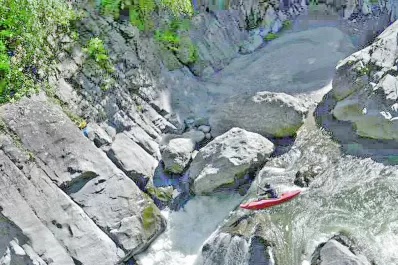 A la conquista de Los Sosa en kayak