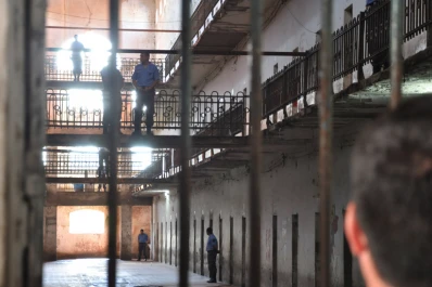 Un preso murió tras una pelea en la cárcel: acusan a uno de los hermanos Acevedo