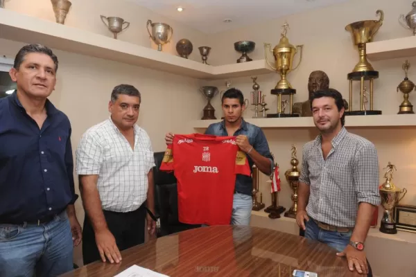 San Martín sumó a Carrizo para cuidar el arco