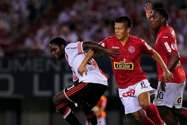 River complicó sus chances