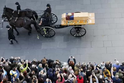 Honras y segundo entierro para el histórico Ricardo III