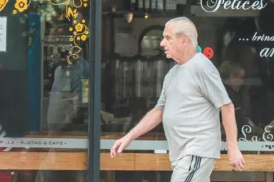 Un represor procesado en Tucumán viola la prisión domiciliaria y sale de paseo