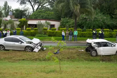 Terrible choque en la diagonal a Tafí Viejo: dos muertos