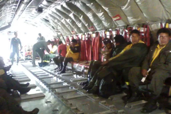 Brigadistas catamarqueños viajan a Chile para ayudar a controlar incendios