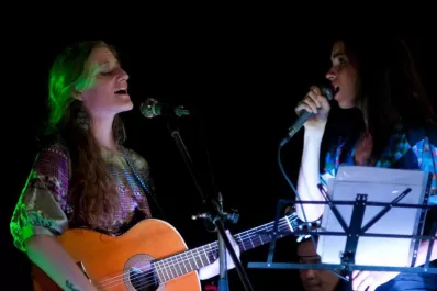 Dos noches en las que reinará la trova