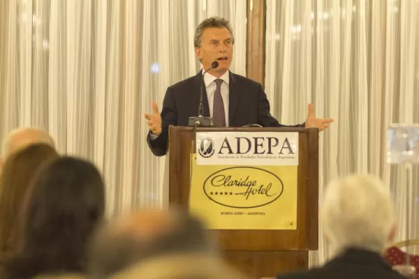 “El hombre público tiene que acceder a dar información”