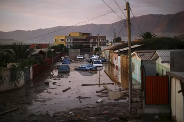 El barro cubre el Norte de Chile