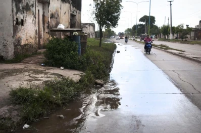 Los “motochorros” lo cercaron, aceleró para huir, pero le dieron un tiro mortal en la espalda