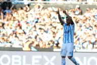 Racing ganó: Bou y Milito hicieron la diferencia