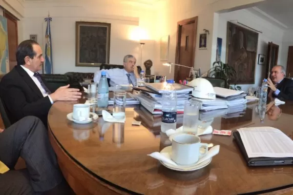 Alperovich gestionó nuevas obras