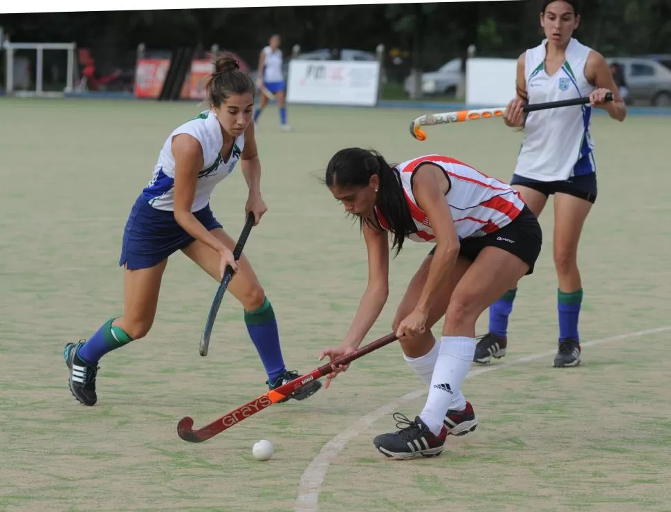 PRIMERA EN LA TABLA. Ariana Peluffo lleva 12 tantos convertidos.  la gaceta / foto de antonio ferroni (archivo)